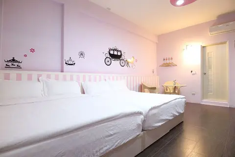 旋轉木馬四人房 照片 5