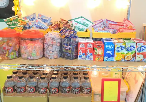 24小時自助點心區 餅乾糖果飲料 房客專屬﹑內用自取 照片 4