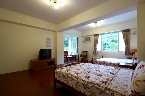 雙臻園民宿 4A 願景 - 原木家庭