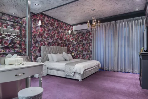 Bellus Inn 花花風