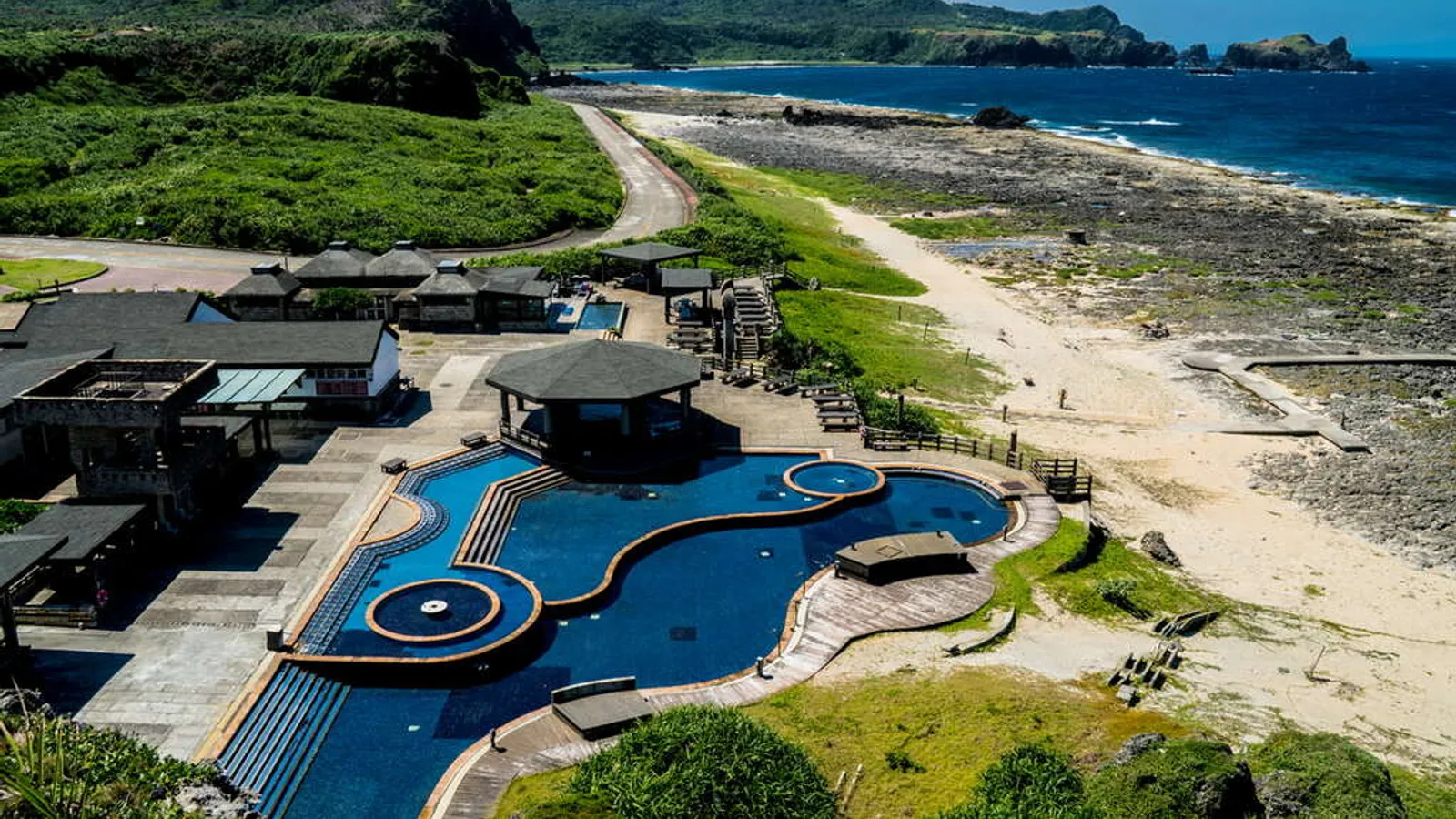 綠島景點:朝日溫泉